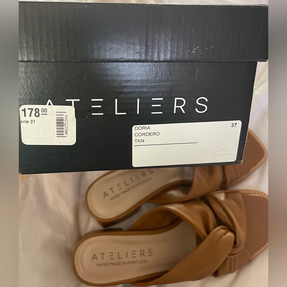 Ateliers Doria Tan Leather 2” Block Heel Sandals - Picture 10 of 11